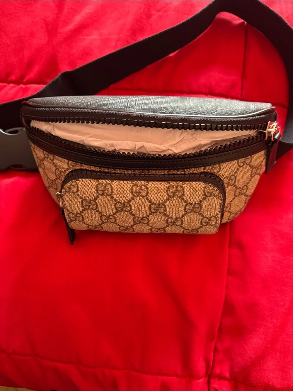 Gucci Beige GG Canvas Belt Bag with Black Trim - Picture 6 of 8